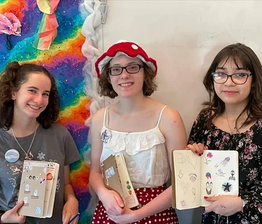 Teen Craft & Create Club (4/22/2026)