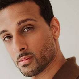 At The Table with Ari’el Stachel: A Yemenite-Inspired Shabbat