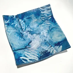 A RAY OF CLAY: CYANOTYPE PRINTING ON CERAMICS