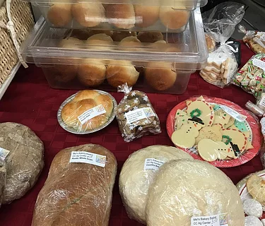 Carroll County Farmer’s Market and Craft Show – Last Day! – Dec. 19th