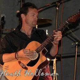 LIVE MUSIC