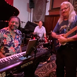 Live Music with Sonny Hill Trio