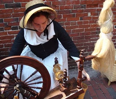 (Public) The Art of 18th Century Spinning with Zoe Lawson