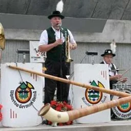 Live Music: Waterloo German Band