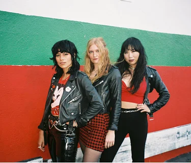 L.A. Witch – Bend