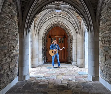 Live Music | Dan Lee