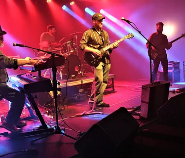 LIVE MUSIC: Rhythm Posse