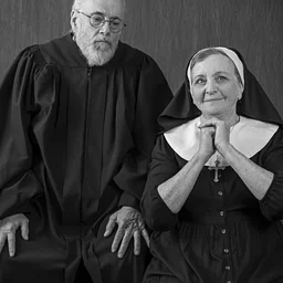 Theater Voices – HANDY DANDY