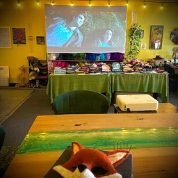 Community Craft & Movie Night: Twilight