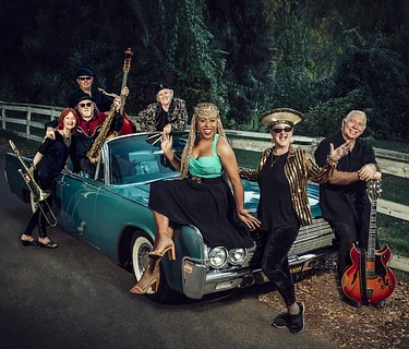 Sue Palmer & Her Motel Swing Orchestra