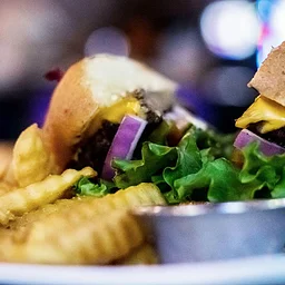 $7 Burger Special