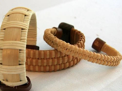 Bracelets and Bubbly: Nantucket Basket Bracelet Workshop