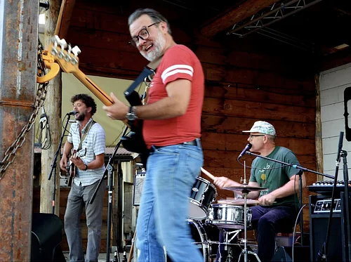 SUMMER OUTDOOR CONCERT SERIES: maple