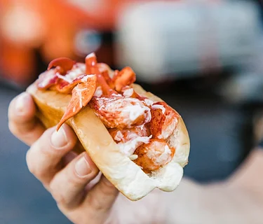 Cousins Maine Lobster - Sunday Food Truck in St. Charles