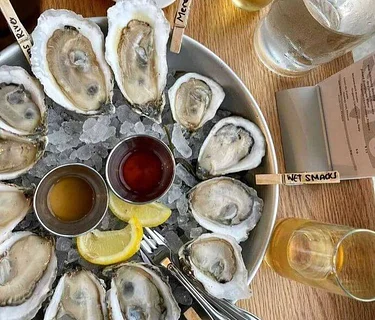 Wolfe’s Neck Center: Shuck Yeah! Oyster Shucking and Cooking Class