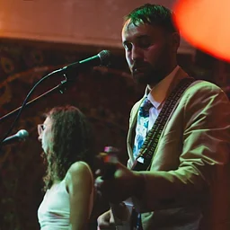 Live Music: Wedgwood