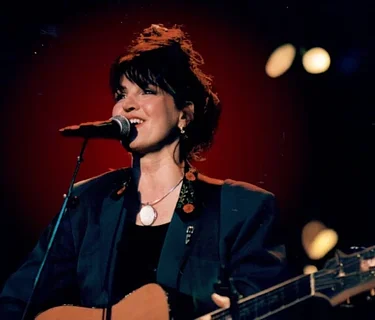 Sweet Summer Concerts: Pure Ronstadt