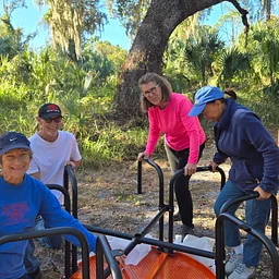 Volunteer @ Felts Audubon Preserve Conservation Day