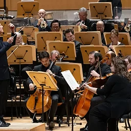 Shelley Conducts John Williams and The Planets