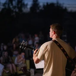 Nick Russell.. Live on the Patio at Beergarden!
