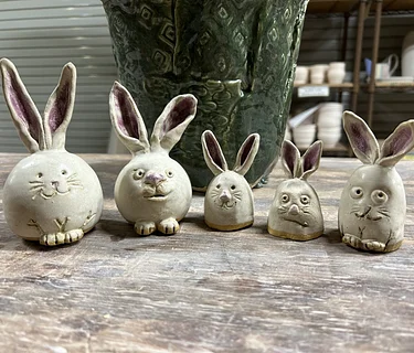 Pinch Pot Bunnies Family Class