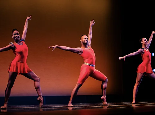 DANCE THEATRE OF HARLEM