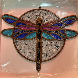 Crushed Glass & Resin pour Crafternoon! Just $45! Includes a drink from Springbrook Hollow Distillery!