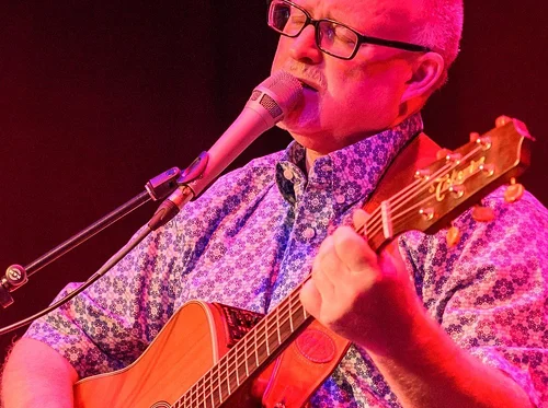 Friday Night Live Music with Mike Brons