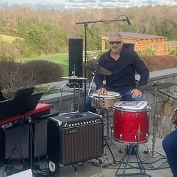 Sunday Session- The Trio