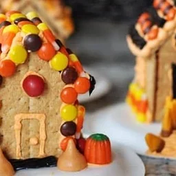 Candy Haunted Houses