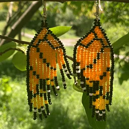 Beading with a Naturalist – Frick Environmental Center