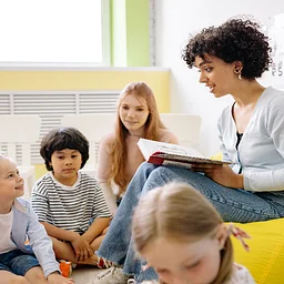 Cuentos y Cantos: Spanish/English Toddler Storytime