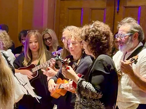 Rockland Ukulele Orchestra: Summer session