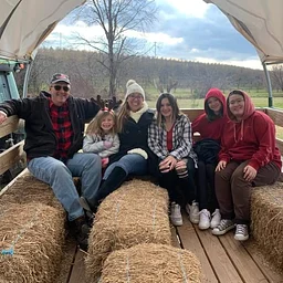FREE HAYRIDES