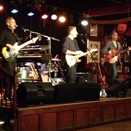 Sunday Concert Series: Nervous Melvin & the Mistakes