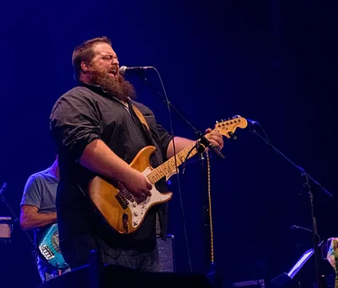 Live Music w/ Aaron Hawkins