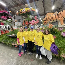 Decorate the Rotary Rose Parade Float