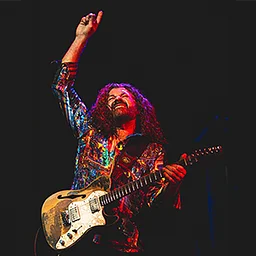 Tab Benoit