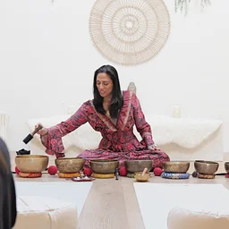 Reiki and Sound Bath with Vinni