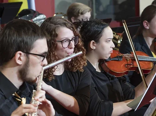 Wind Ensemble and Symphony Orchestra present: Hivemind