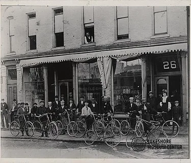 MHM Free Community Days – Motorcycles and Bicycles