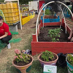 Earth Month Volunteering!