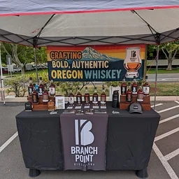 Beaverton Holiday Farmer's Market