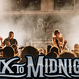 Six to Midnight | Music on the Patio