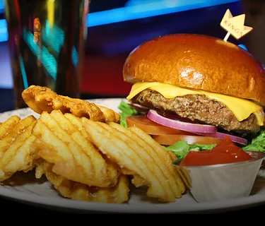 Bowling, Burger & Beer at Kings