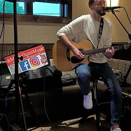 Live Music: Mark Flynn