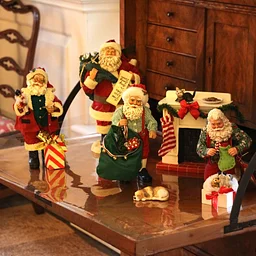 Holidays at Hope Lodge & Colonial Tavern