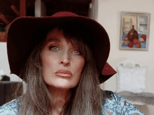 Spire Lobby Series: Kerri Powers (Plymouth)