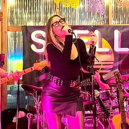 Stella & The Hey Dudes Performing Live Friday 10/16 @8pm
