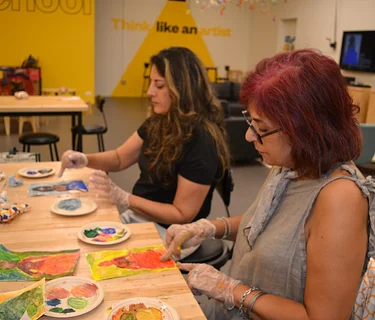 Open Studio: Floating Forms